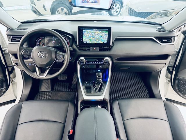 RAV4 2.0  第7張相片
