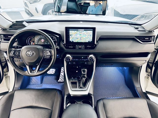 RAV4 2.0  第7張相片