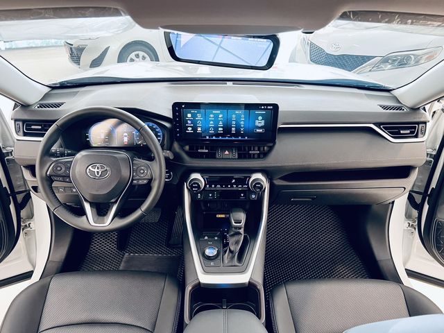 RAV4 2.5 HV  4WD  第7張相片