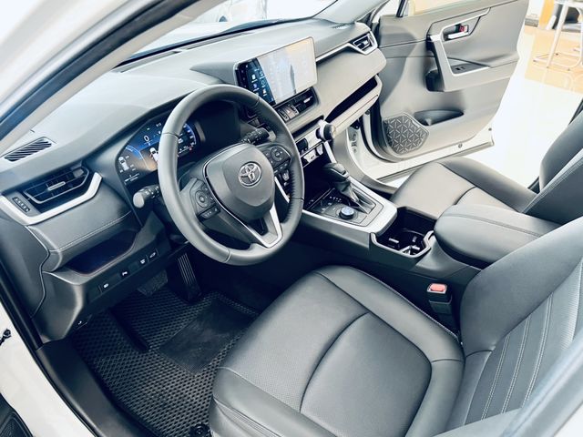 RAV4 2.5 HV  4WD  第8張相片