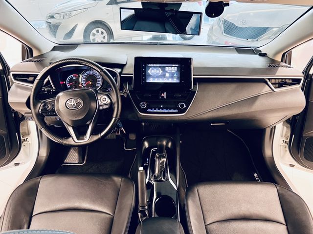 ALTIS 1.8  第7張相片