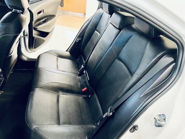 ALTIS 1.8  第9張相片