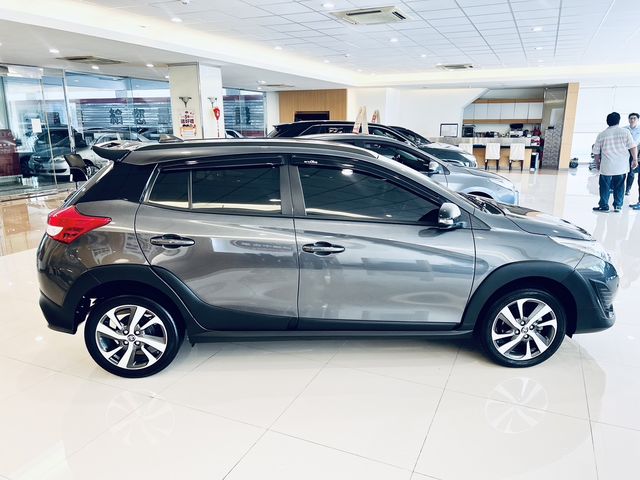 YARIS 1.5  第4張相片