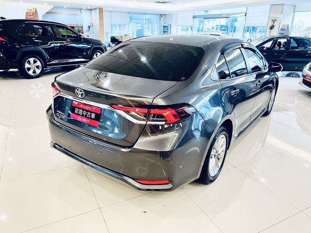 ALTIS 1.8  第5張相片