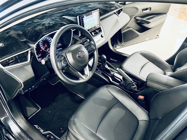 ALTIS 1.8  第8張相片