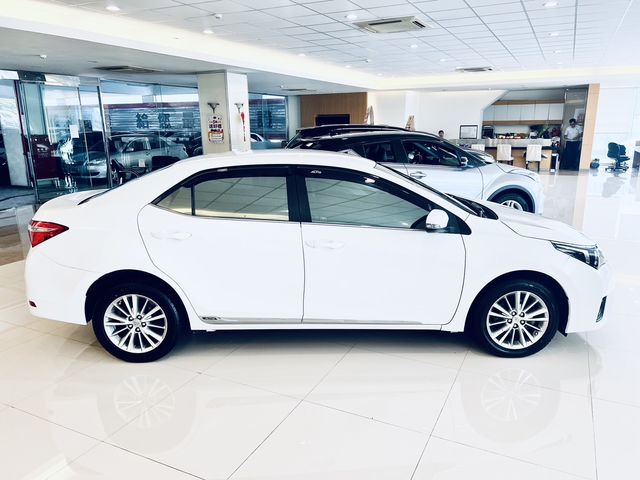 ALTIS 1.8  第4張相片