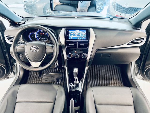 YARIS 1.5  第7張相片