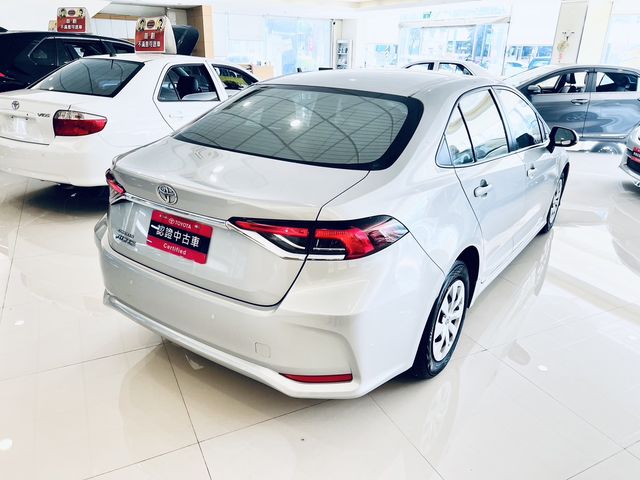 ALTIS 1.8  第5張相片