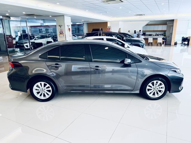 ALTIS 1.8  第4張相片
