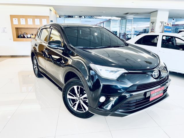 RAV4 2.0  第3張相片