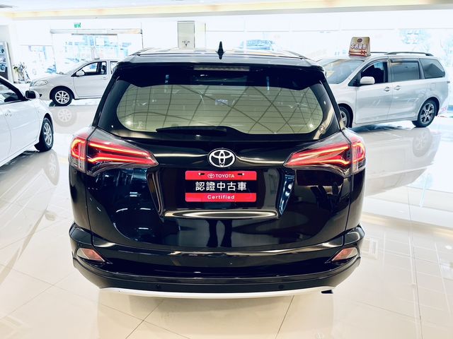 RAV4 2.0  第6張相片