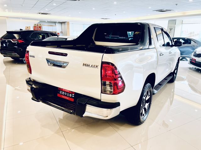 HILUX  第5張相片