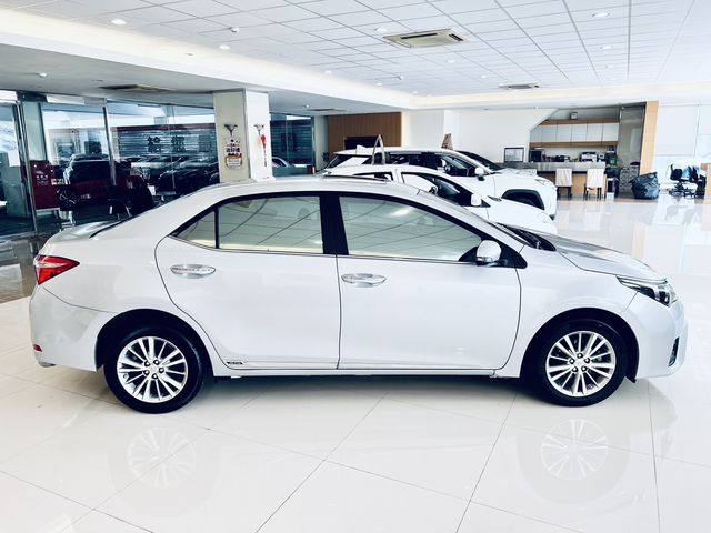 ALTIS 1.8  第4張相片