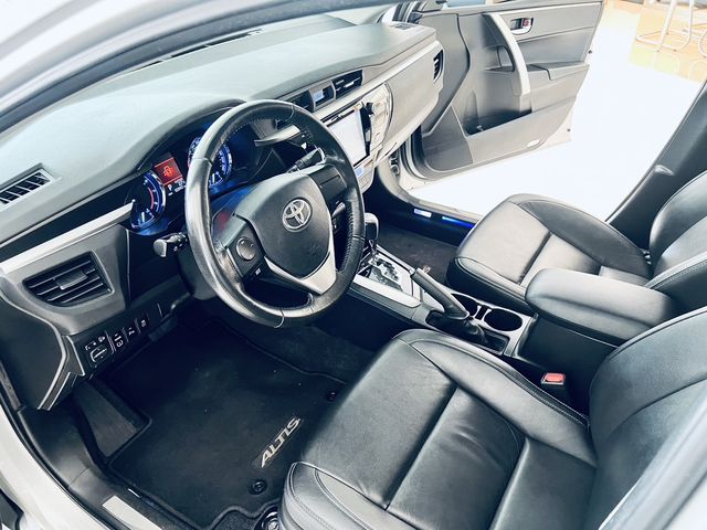 ALTIS 1.8  第8張相片