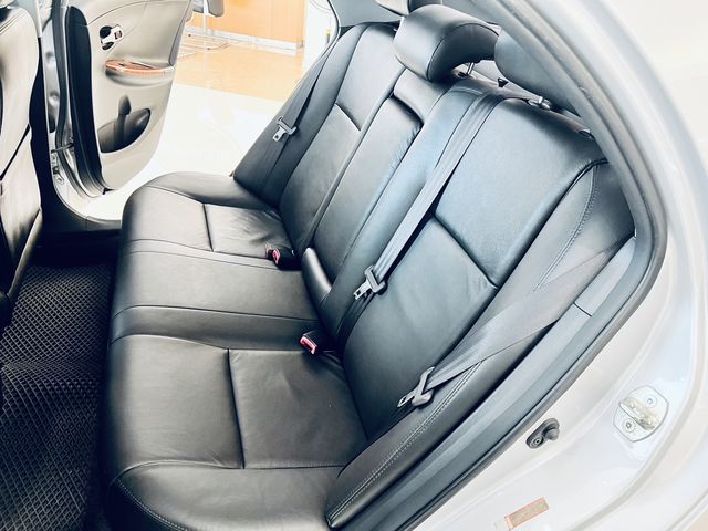 ALTIS 1.8  第9張相片