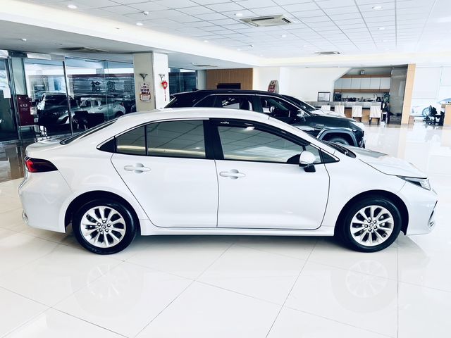 ALTIS 1.8  第4張相片