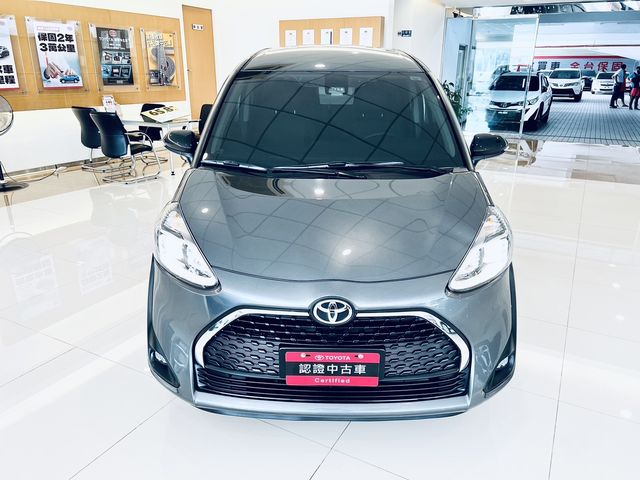SIENTA 1.8  第2張相片