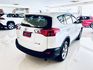 RAV4 2.0  第5張縮圖