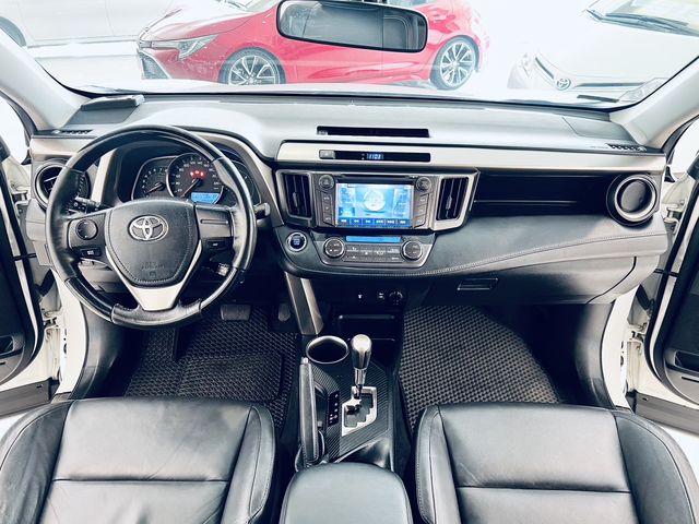RAV4 2.0  第7張相片