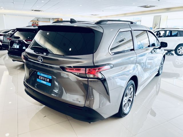 SIENNA 2.5HV  第5張相片