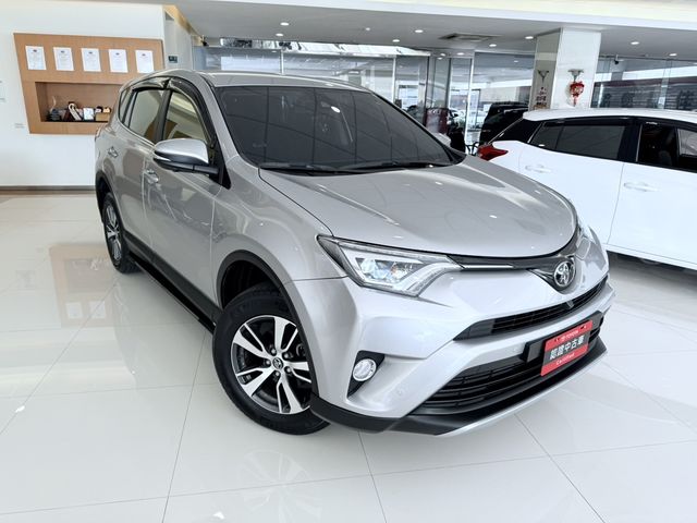 RAV4 2.0  第3張相片