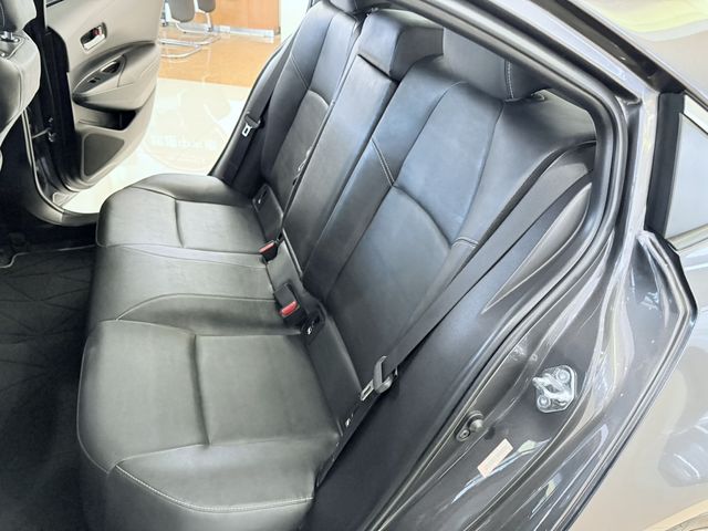 ALTIS 1.8  第9張相片