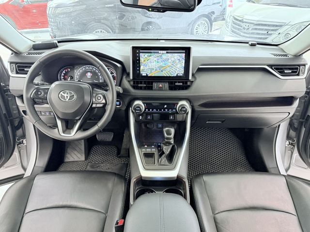 RAV4 2.0  第7張相片