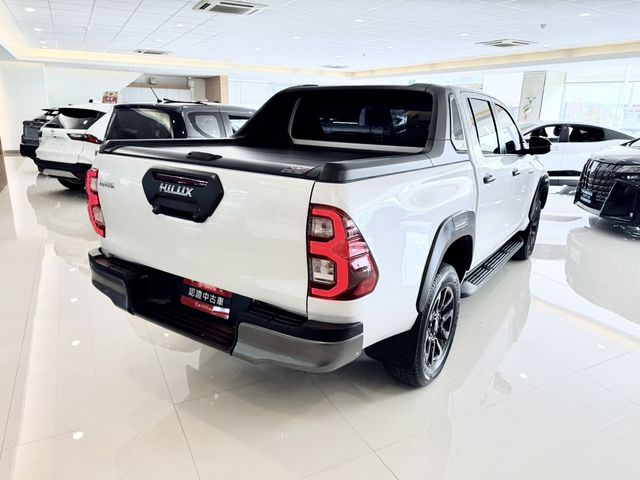 HILUX  第5張相片