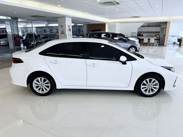 ALTIS 1.8  第4張相片