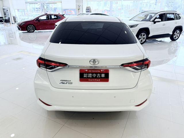 ALTIS 1.8  第6張相片