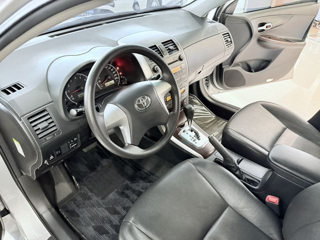ALTIS 1.8  第8張相片