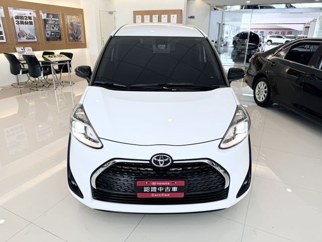 SIENTA 1.8  第2張相片