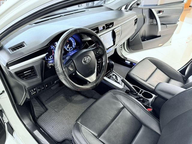 ALTIS 1.8  第8張相片