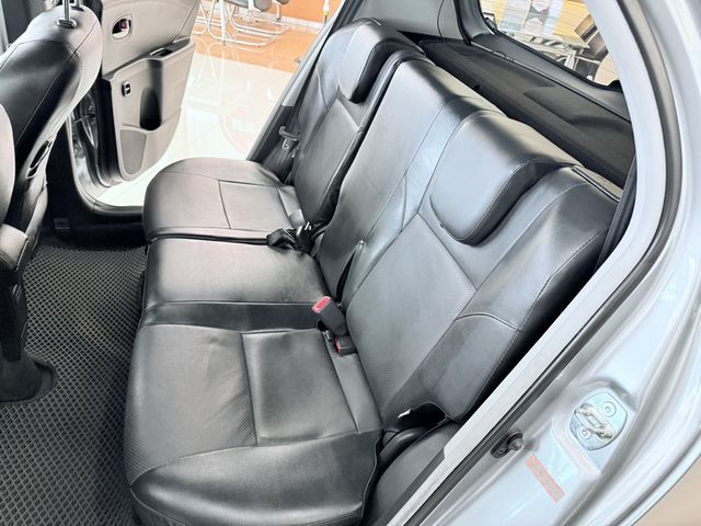 YARIS 1.5  第9張相片