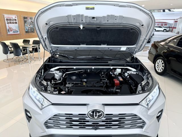 RAV4 2.0  第10張相片