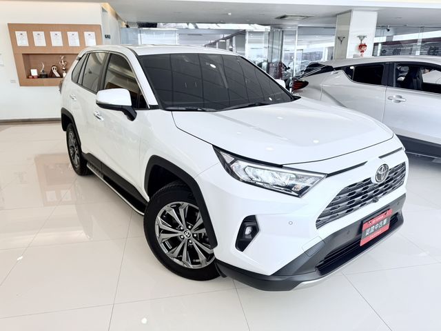 RAV4 2.0  第3張相片