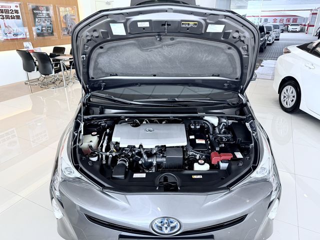 PRIUS 1.8  第10張相片