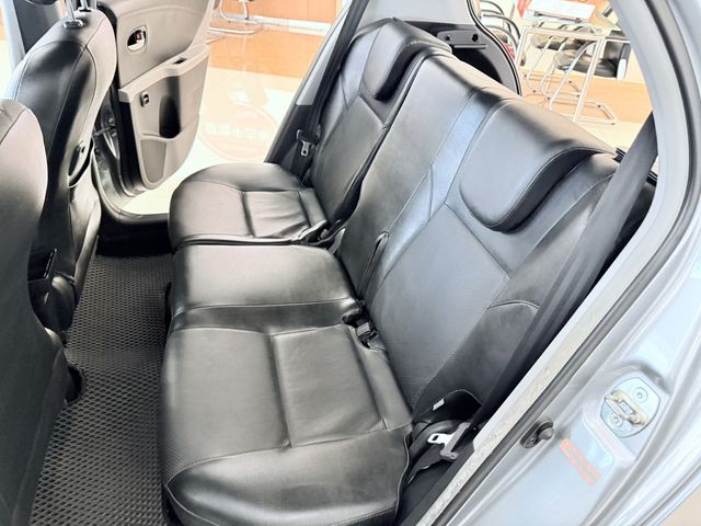 YARIS 1.5  第9張相片