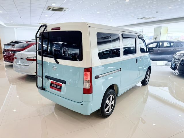 TOWN ACE VAN 5人  第5張相片