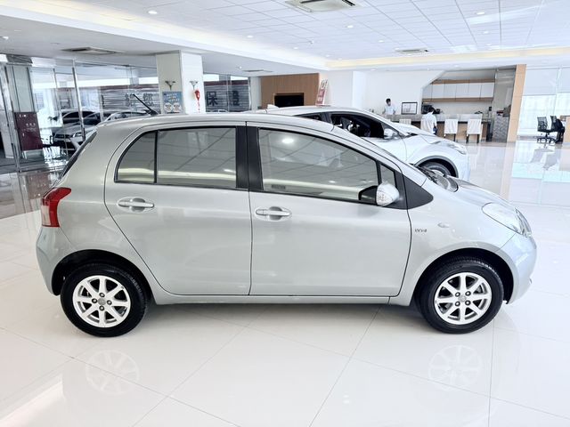 YARIS 1.5  第4張相片