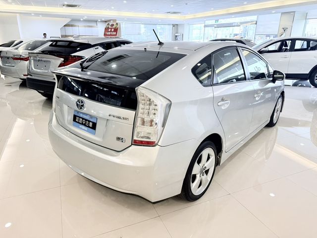PRIUS 1.8  第5張相片