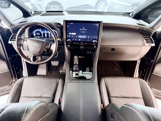 ALPHARD 2.5HV 4WD  第7張相片