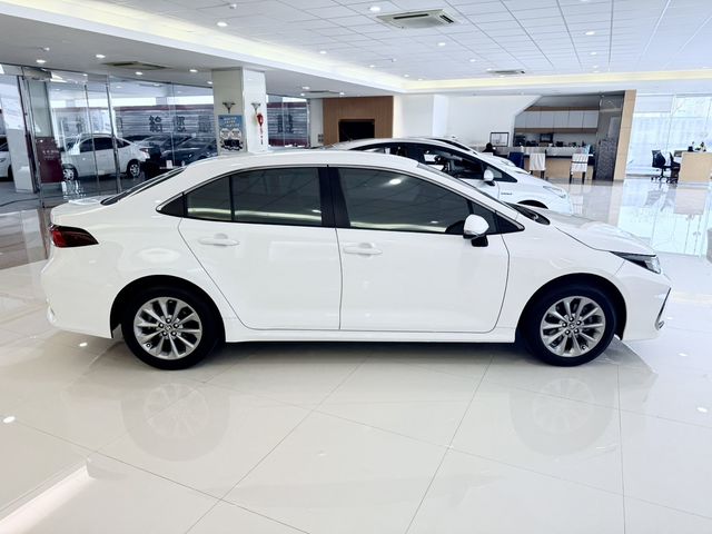 ALTIS 1.8  第4張相片