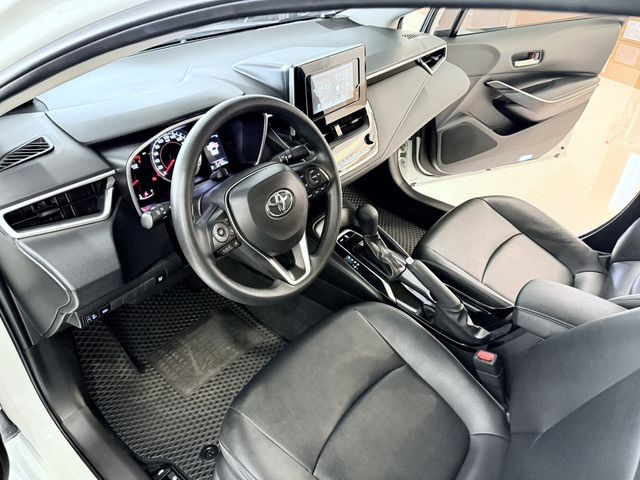 ALTIS 1.8  第8張相片