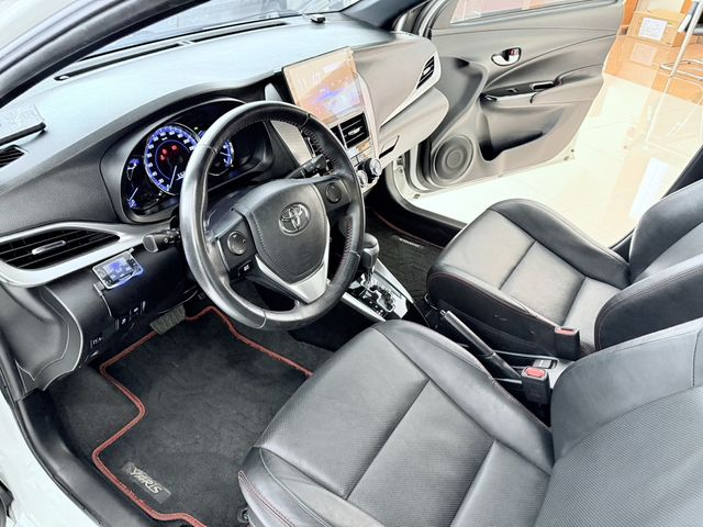 YARIS 1.5  第8張相片