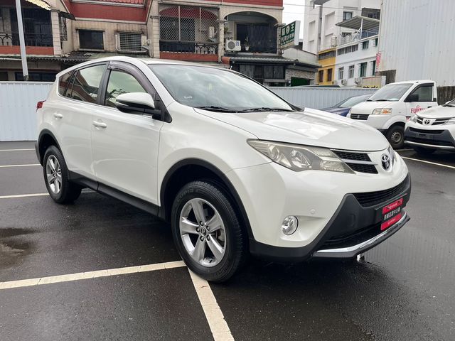 RAV4 2.0  第3張相片