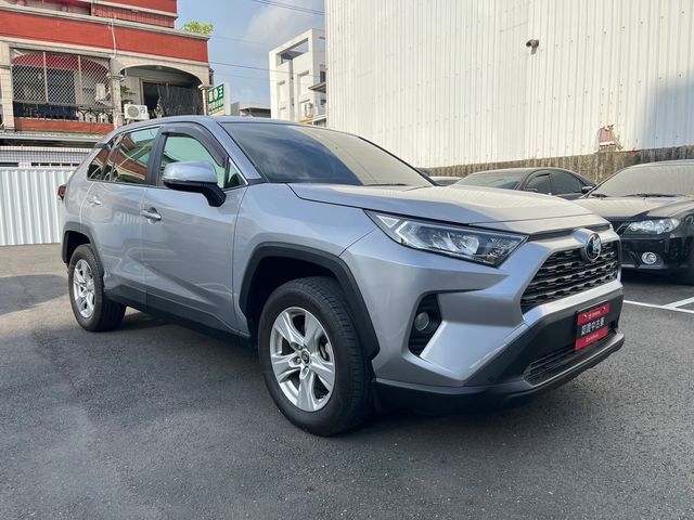 RAV4 2.0  第3張相片