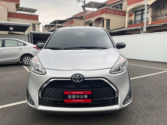 SIENTA 1.8  第2張相片