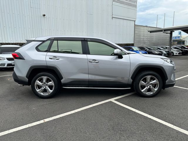 RAV4 2.0  第4張相片