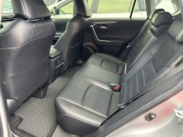 RAV4 2.0  第9張相片